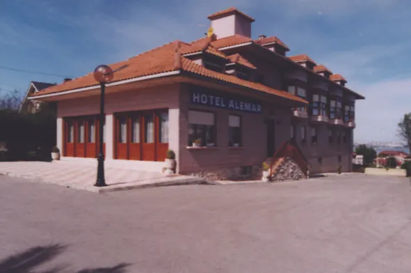 Hotel Alemar Somo 2*,