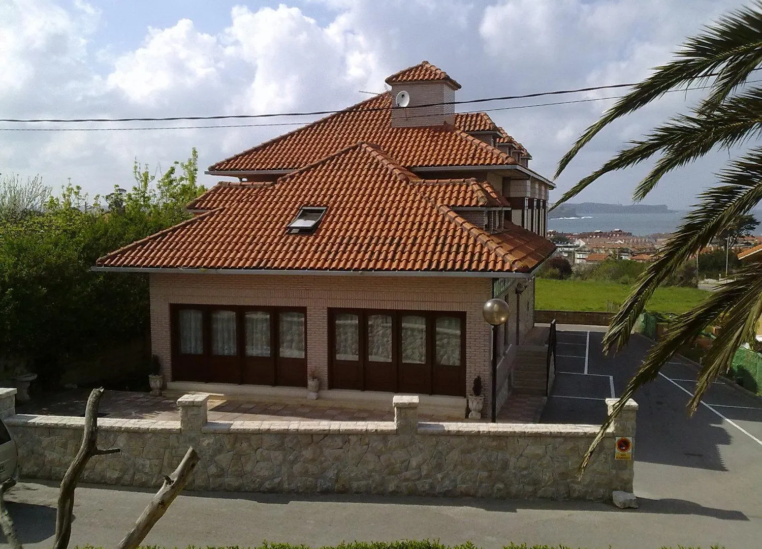 Hotel Alemar Somo