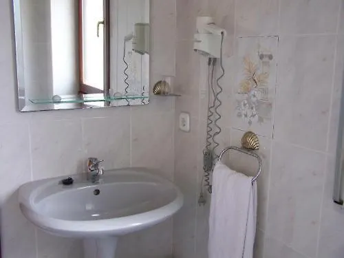 Hotel Alemar Somo
